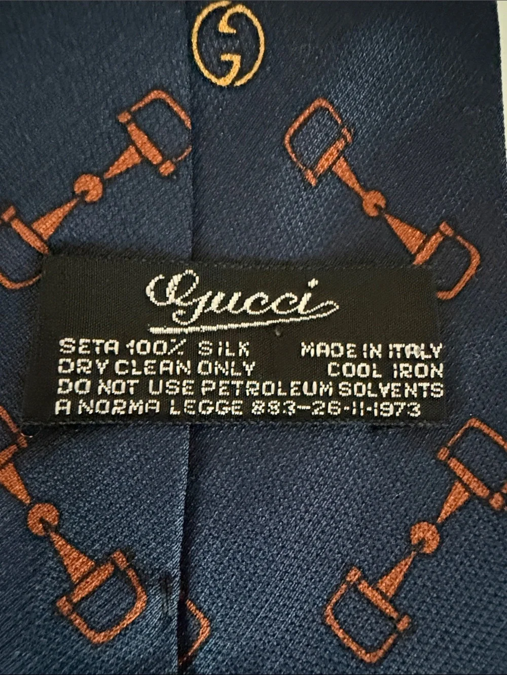 GUCCI Vintage Horsebit & Interlocking GG Logo Silk Tie | Navy & Gold